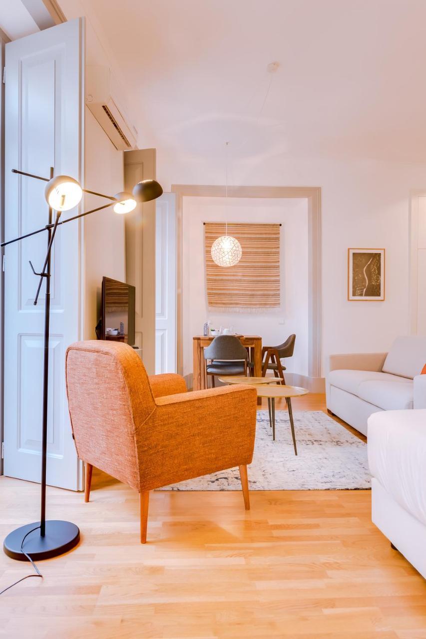 Poiais By Lisbon Inside Out Apartment ภายนอก รูปภาพ