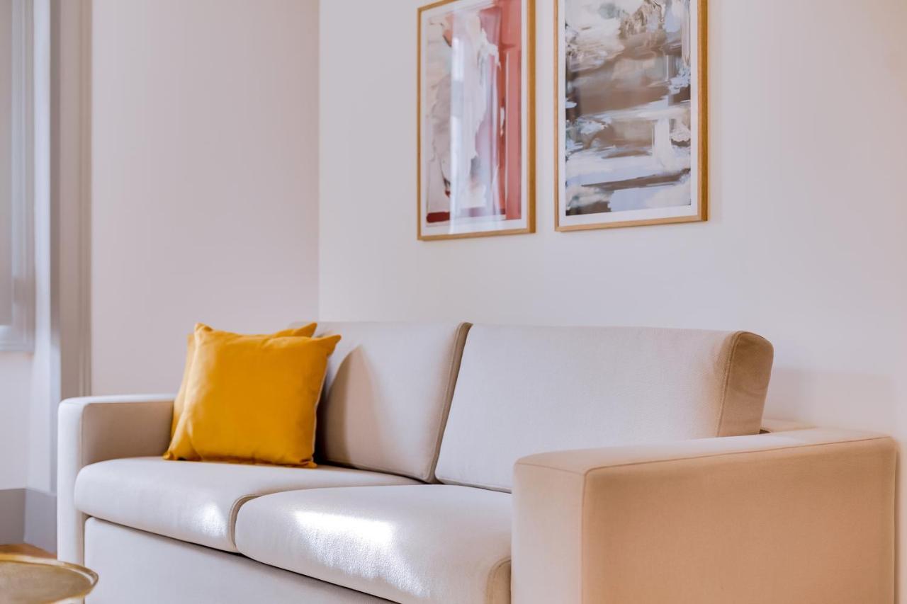 Poiais By Lisbon Inside Out Apartment ภายนอก รูปภาพ