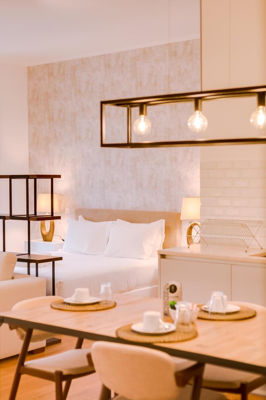 Poiais By Lisbon Inside Out Apartment ภายนอก รูปภาพ
