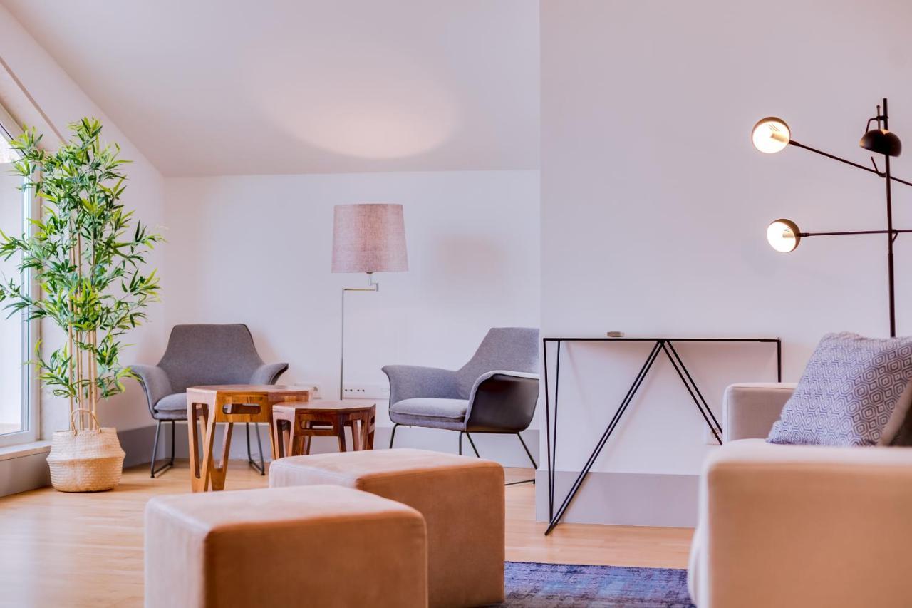 Poiais By Lisbon Inside Out Apartment ภายนอก รูปภาพ