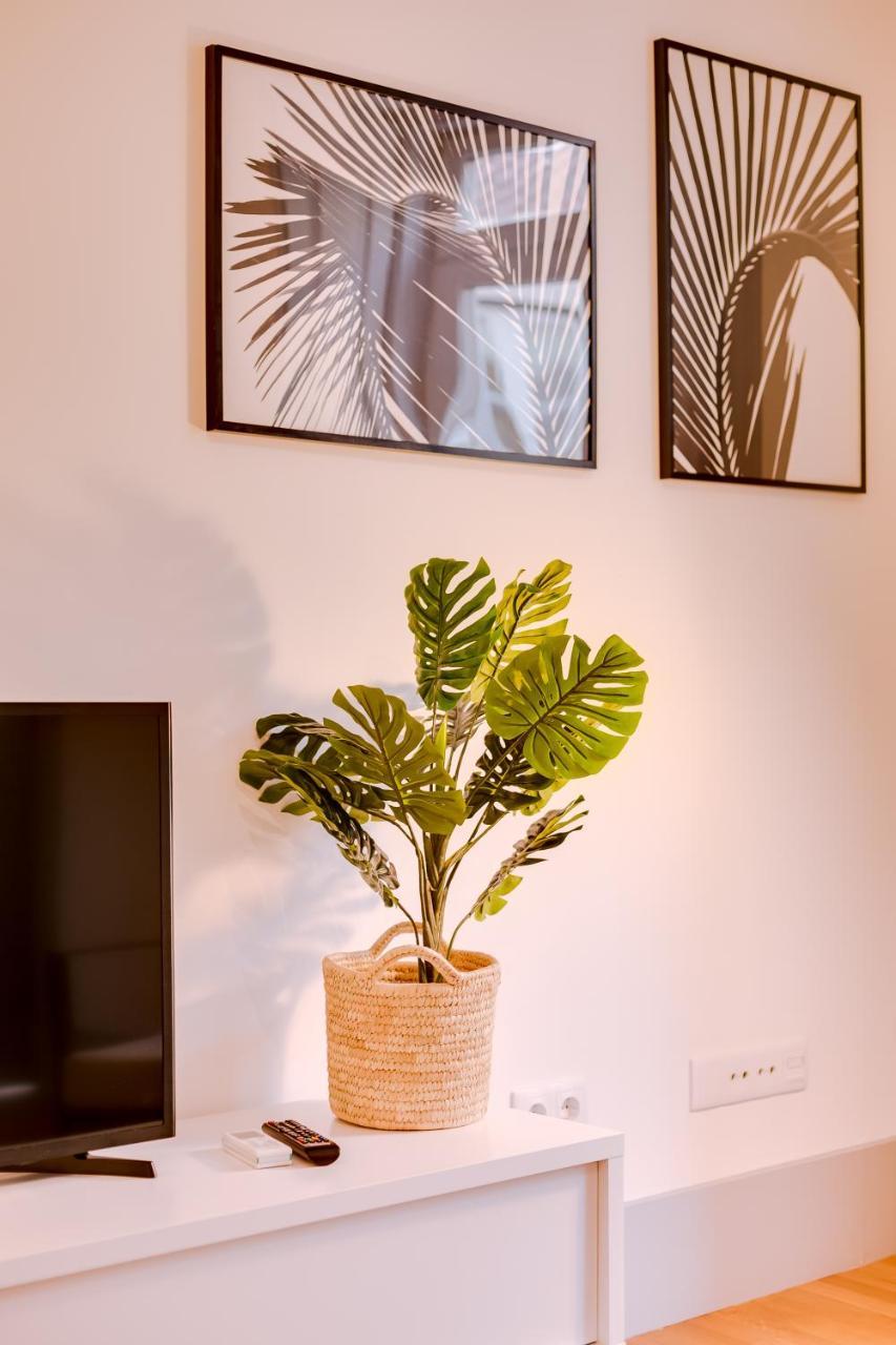 Poiais By Lisbon Inside Out Apartment ภายนอก รูปภาพ