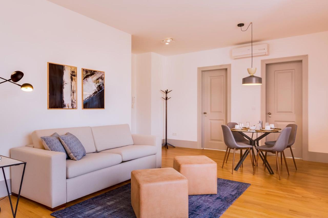 Poiais By Lisbon Inside Out Apartment ภายนอก รูปภาพ