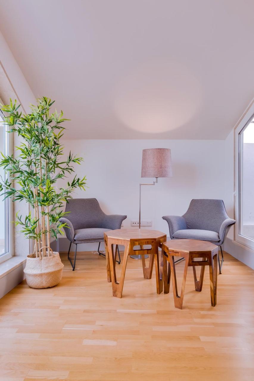 Poiais By Lisbon Inside Out Apartment ภายนอก รูปภาพ