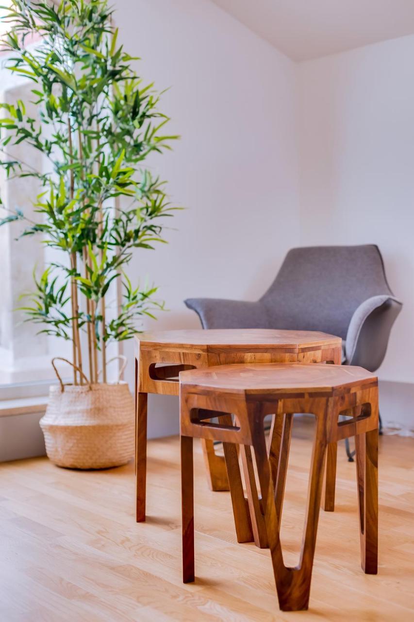 Poiais By Lisbon Inside Out Apartment ภายนอก รูปภาพ