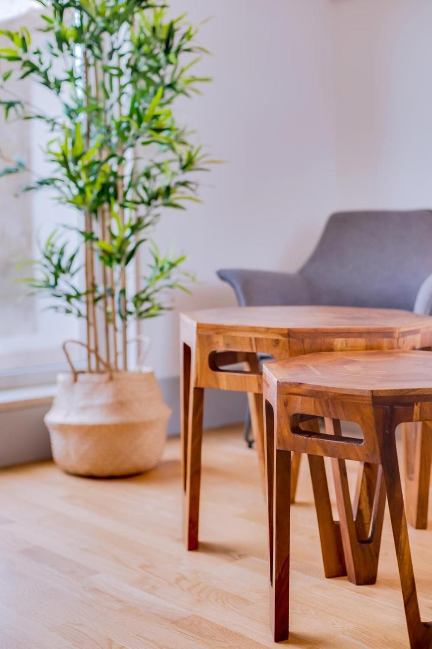 Poiais By Lisbon Inside Out Apartment ภายนอก รูปภาพ